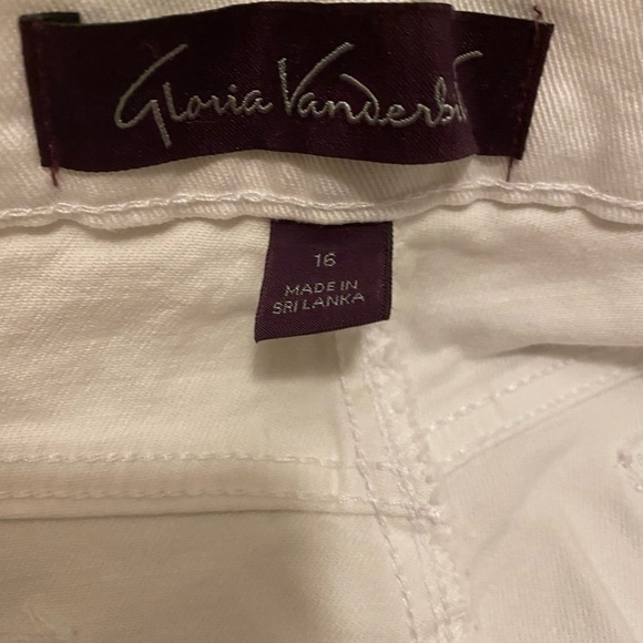Gloria Vanderbilt Amanda white jeans - Picture 12 of 12